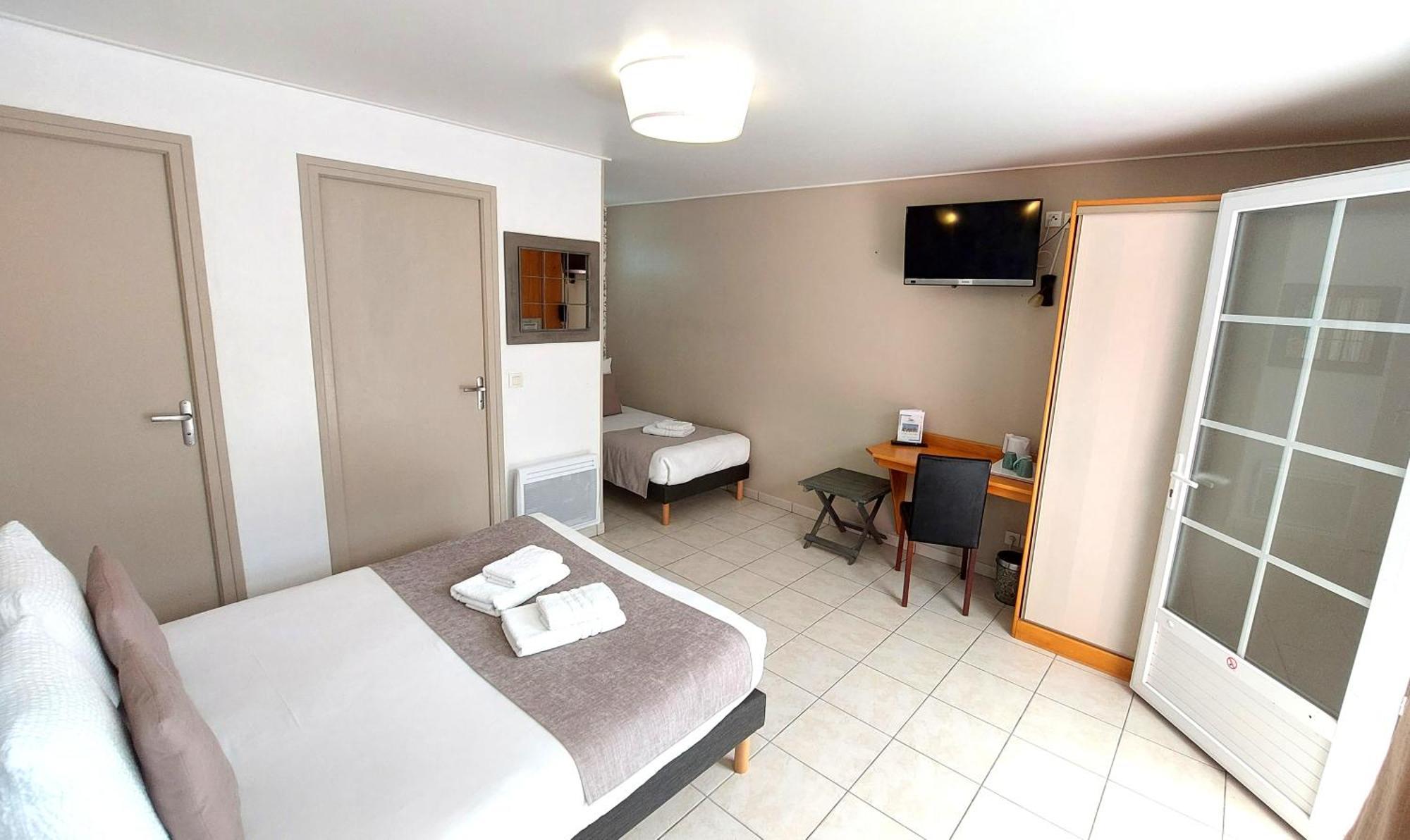 Hotel Logis La Rosiere Tracy-sur-Mer