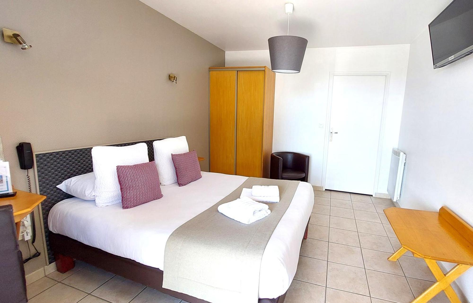 Logis La Rosiere Hotel