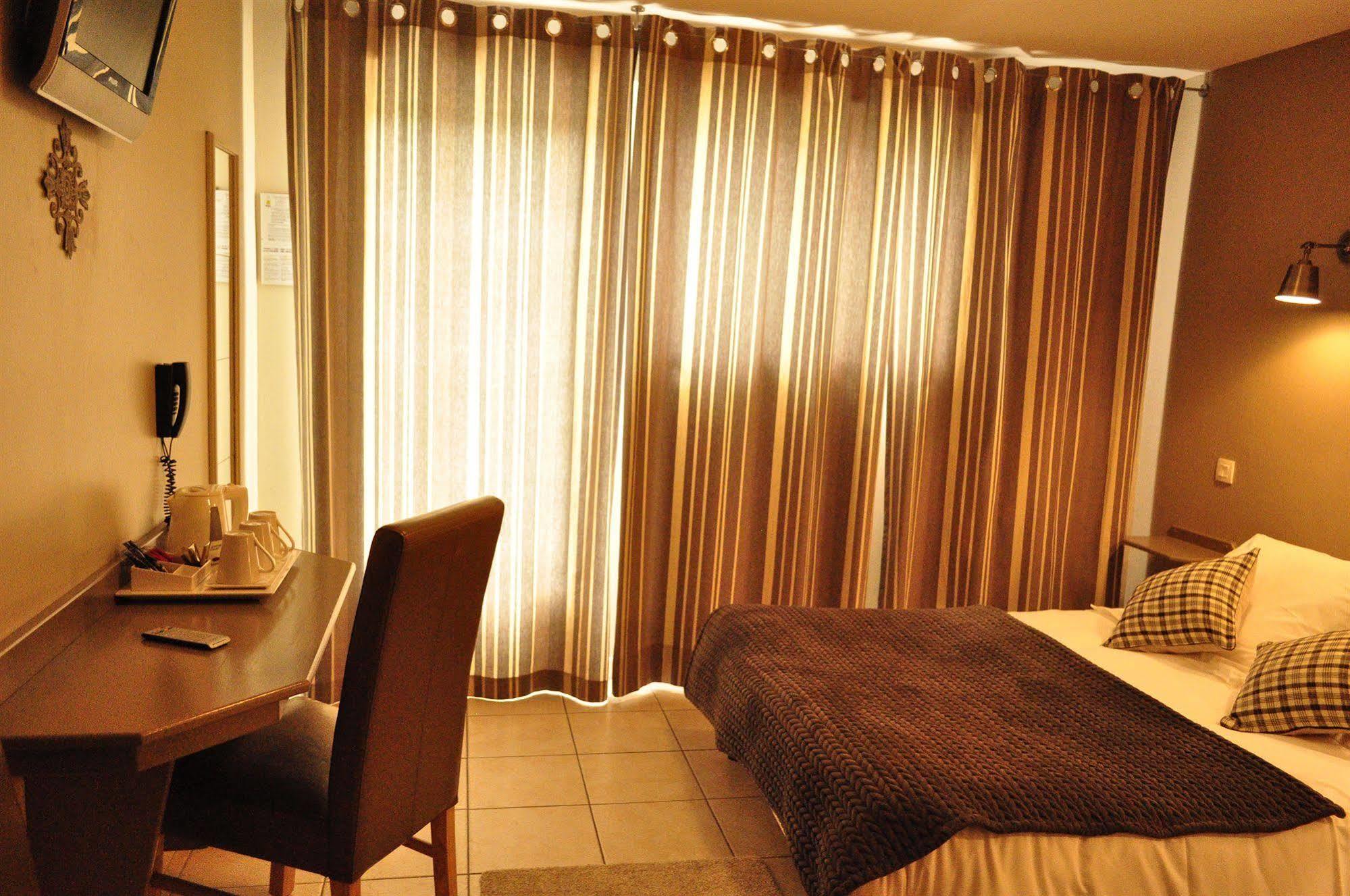 Logis La Rosiere 3* Tracy-sur-Mer