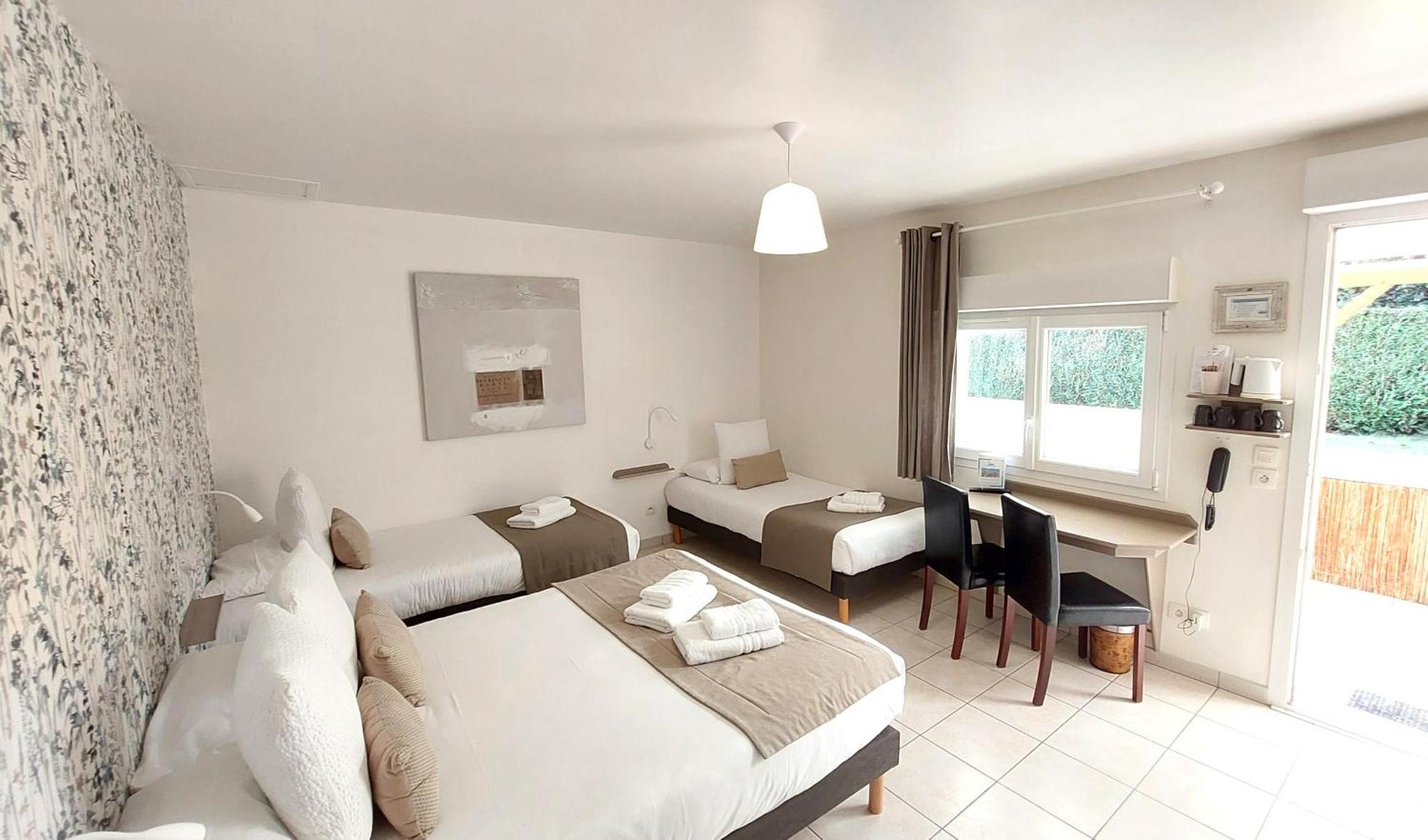 Logis La Rosiere Tracy-sur-Mer